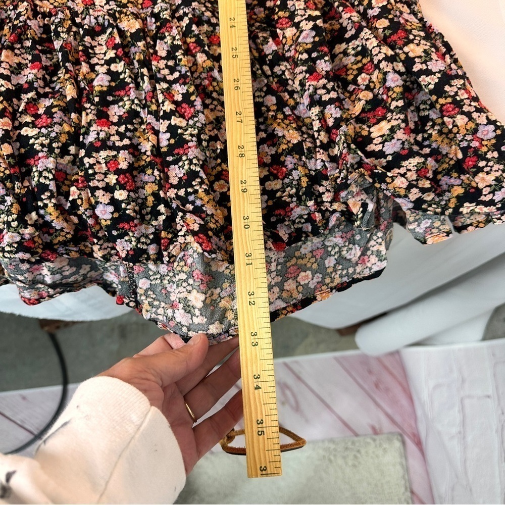 American Eagle ditsy Floral mini dress ruffles size medium black pink yellow - Picture 9 of 10